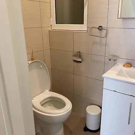 Διαμέρισμα Serenity Large 4 Bedroom 2 Bathroom- In Swieqi Over A Valley